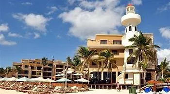 El Faro Oceanfront Apartments By Bvr