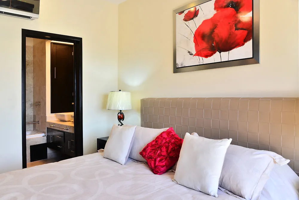 El Faro Oceanfront Apartments By Bvr  Playa del Carmen